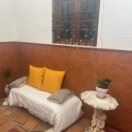 Family In Patio & Azotea Holiday home *